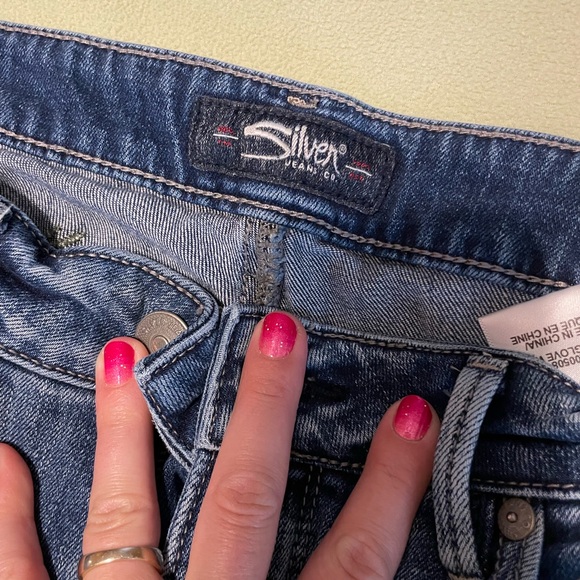 Silver Mazy Slim Cropped embroidered jeans, size 29 - Picture 5 of 8